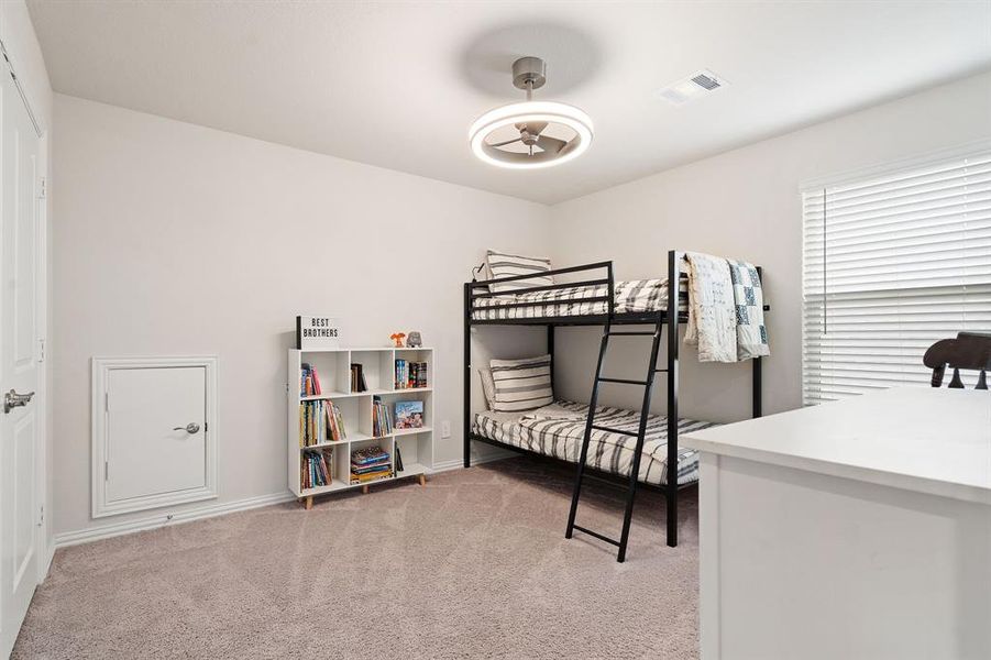 Furnished interior view inside a new home in Northstar, Haslet (Image 13).