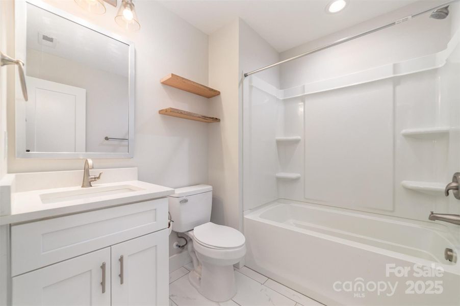 Second Bath (upstairs)