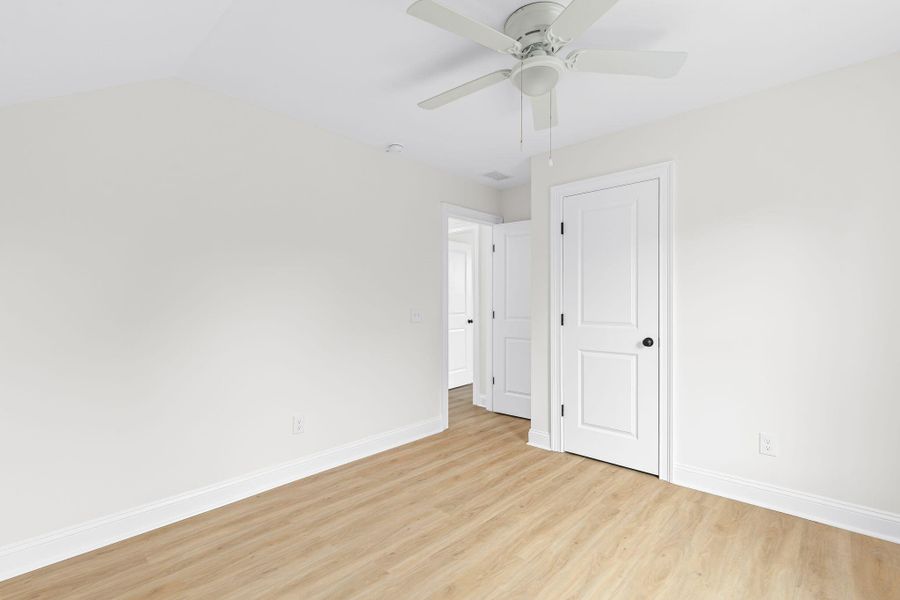 Spacious, unfurnished interior of a new home in , North Charleston (Image 22).