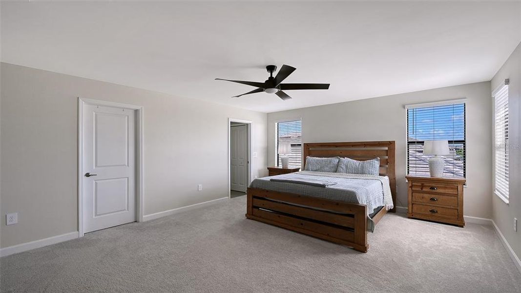 Furnished interior view inside a new home in , Bradenton (Image 51).