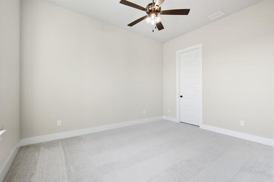 Spacious, unfurnished interior of a new home in , Venus (Image 25). Spacious, unfurnished interior of a new home in , Venus (Image 25).