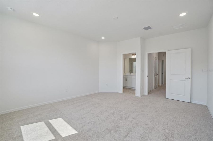 Spacious, unfurnished interior of a new home in , Brandon (Image 33).