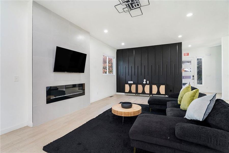 Furnished interior view inside a new home in , Atlanta (Image 10).