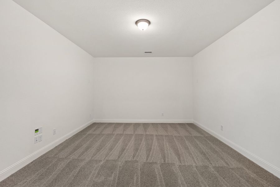 Spacious, unfurnished interior of a new home in Lake Breeze, Lavon (Image 42). Spacious, unfurnished interior of a new home in Lake Breeze, Lavon (Image 42).