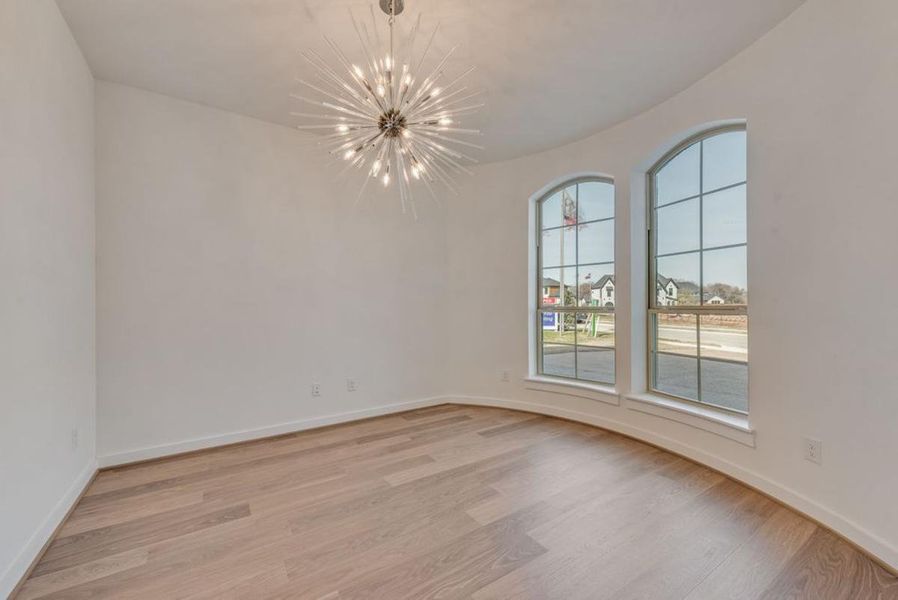 Spacious, unfurnished interior of a new home in Chatham Reserve, Providence Village (Image 15).