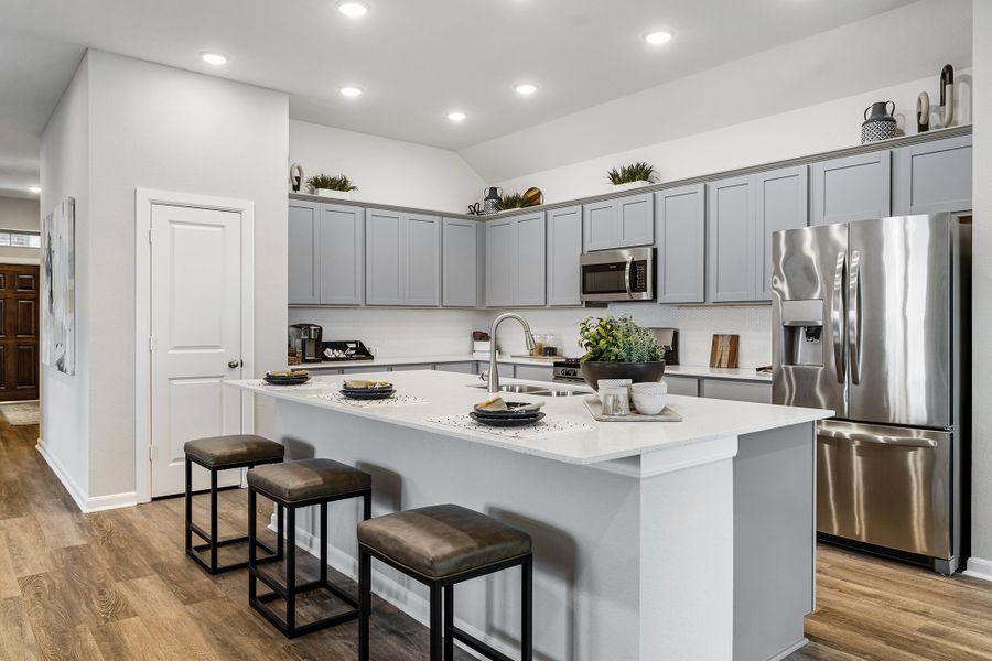 Furnished interior view inside a new home in Meridiana 45' Homesites, Manvel (Image 5). Furnished interior view inside a new home in Meridiana 45' Homesites, Manvel (Image 5).