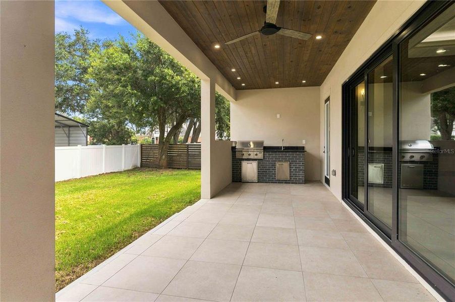 Exterior details and patio area of a home in , Plant City (Image 29).