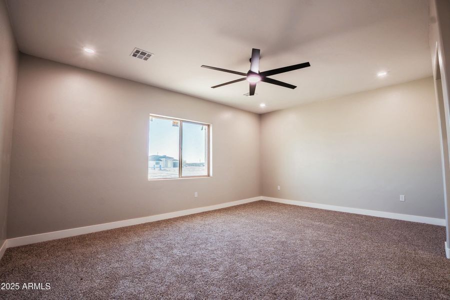 tempImageZvtGw7 tempImageZvtGw7