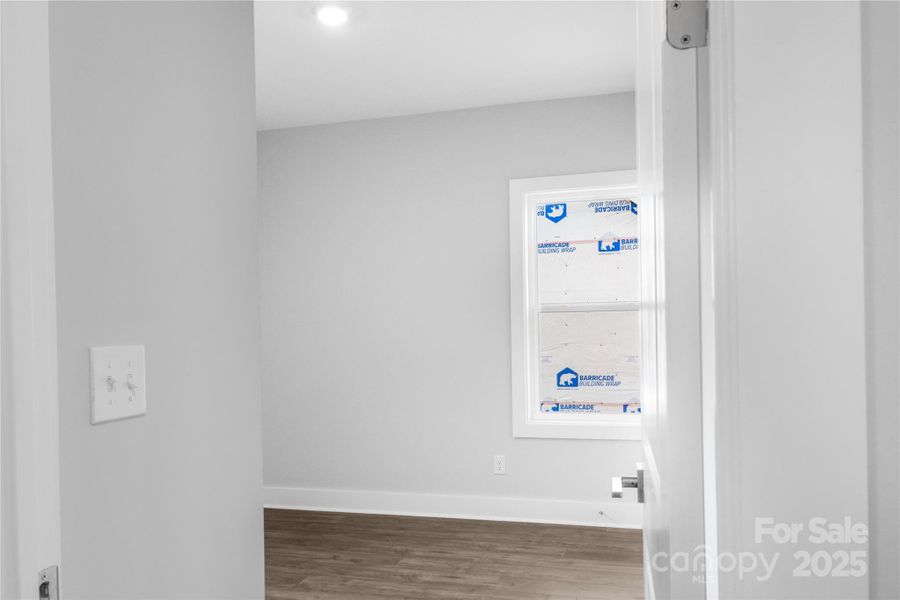 Spacious, unfurnished interior of a new home in , Weaverville (Image 33).