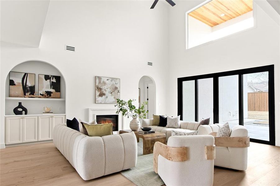 Furnished interior view inside a new home in , Dallas (Image 5).