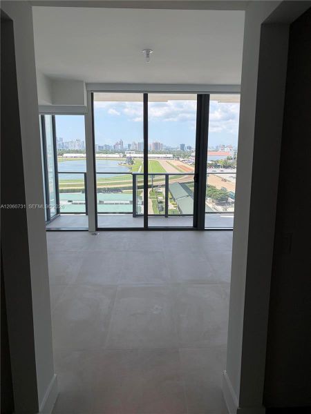 Image 38 of a home in .