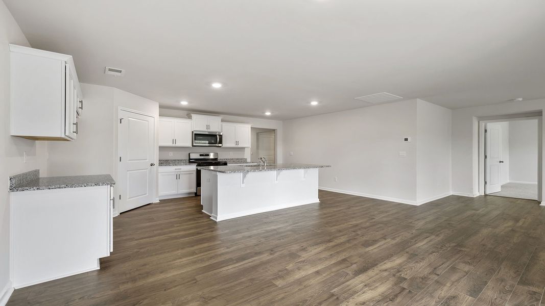 Image 30 of a home in Treemont Commons. Image 30 of a home in Treemont Commons.