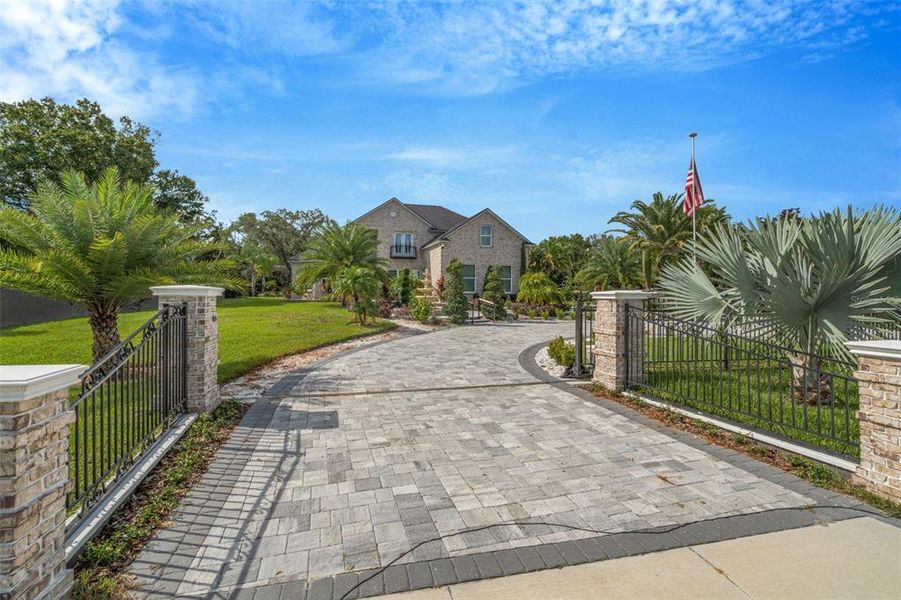 Front exterior of a new home in , Lakeland, FL, highlighting curb appeal (Image 28). Front exterior of a new home in , Lakeland, FL, highlighting curb appeal (Image 28).