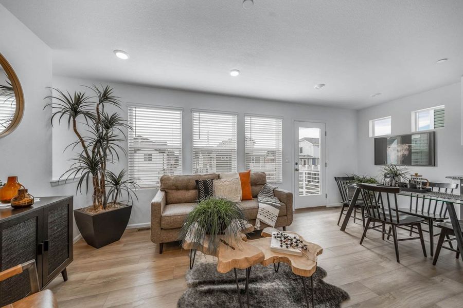 Furnished interior view inside a new home in Thompson River Ranch, Johnstown (Image 10).