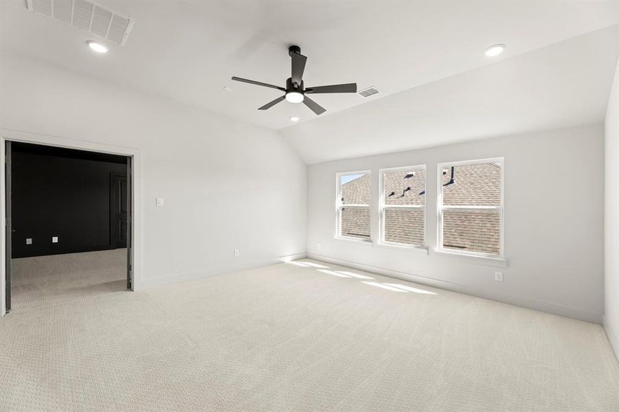 24. 6109 Shasta - Game