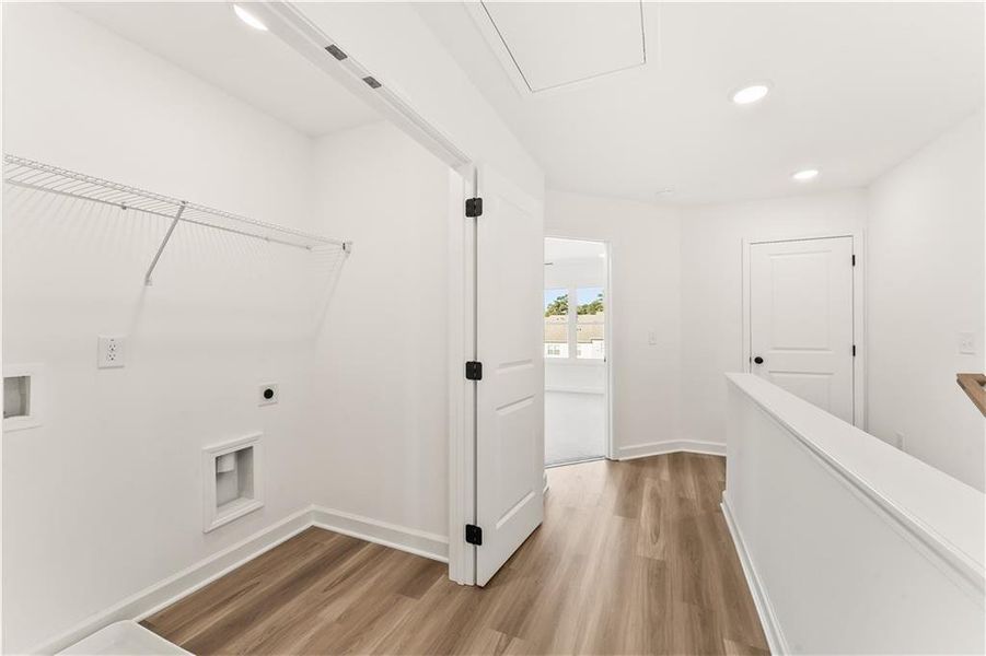 Spacious, unfurnished interior of a new home in East Park Village, Kennesaw (Image 34). Spacious, unfurnished interior of a new home in East Park Village, Kennesaw (Image 34).