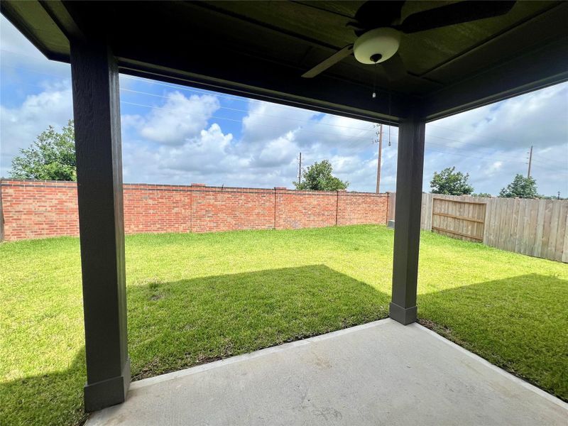 No back neighbors and porch ceiling fan is included