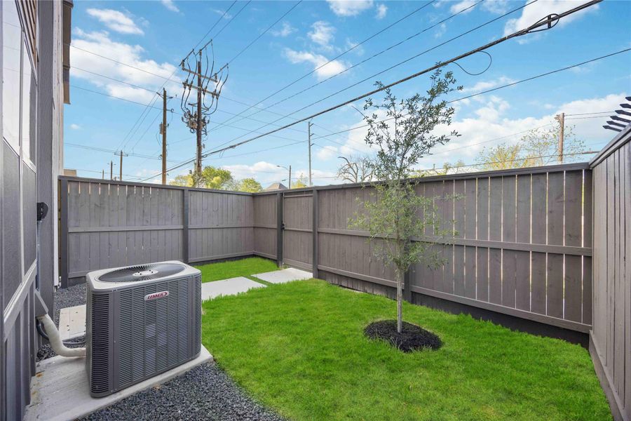 Front yard- Not all homes have green space Front yard- Not all homes have green space