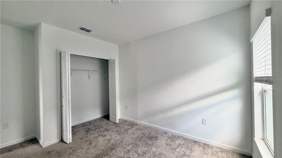 Spacious, unfurnished interior of a new home in Westview, Kissimmee (Image 12).