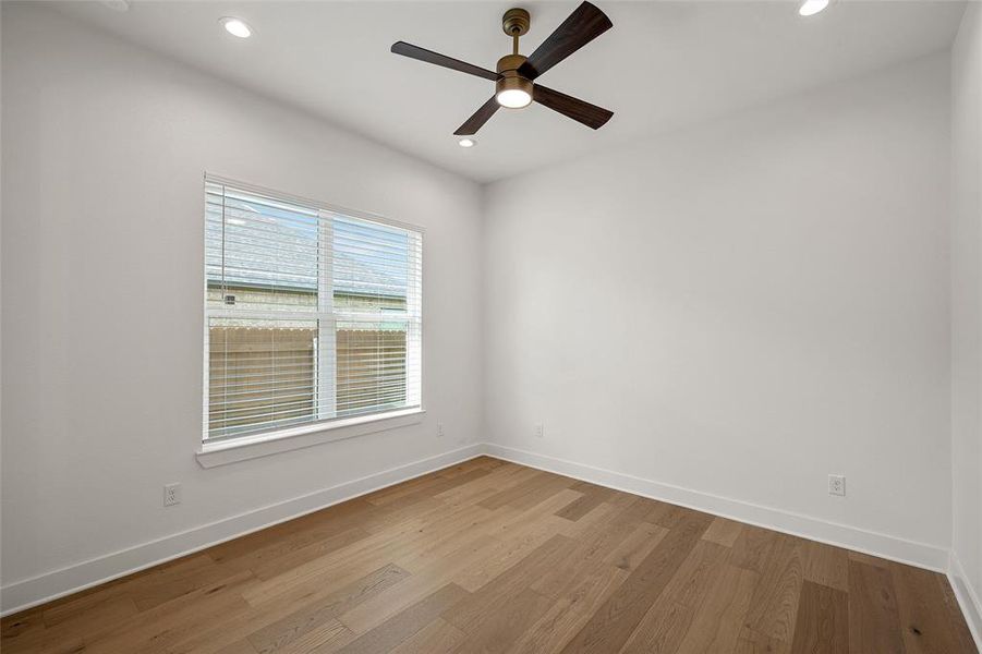 Spacious, unfurnished interior of a new home in , Hewitt (Image 23).