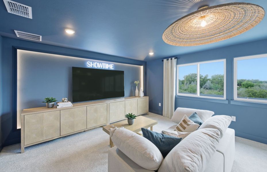 Representative furnished interior of a home built from the Easley Grande by Pulte Homes in Reagan Landing, Bradenton (Image 12).