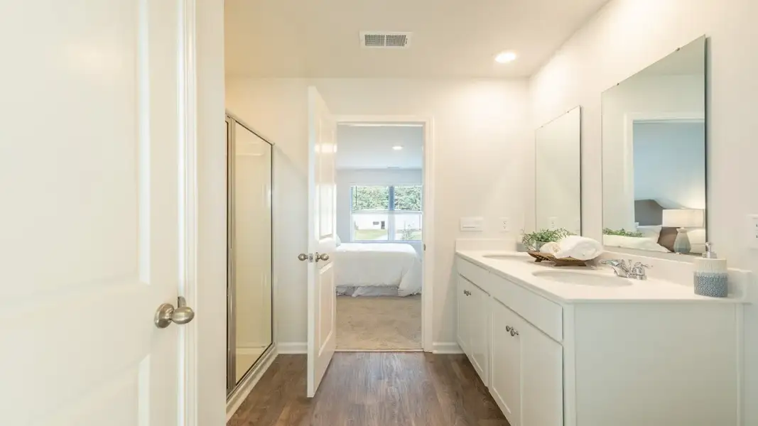 Furnished interior view inside a new home in Hillcrest, Ravenel (Image 5).