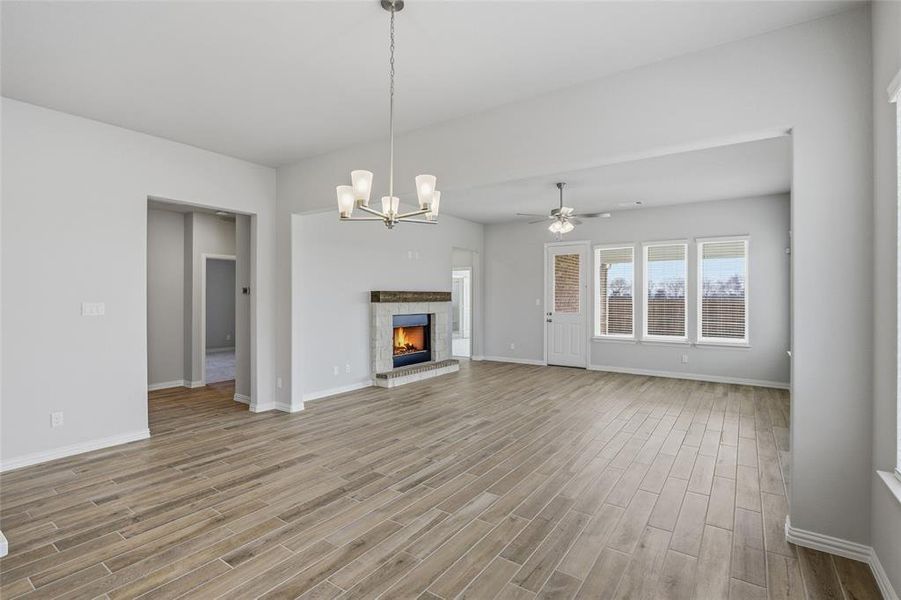 Spacious, unfurnished interior of a new home in Aero Vista, Caddo Mills (Image 28).