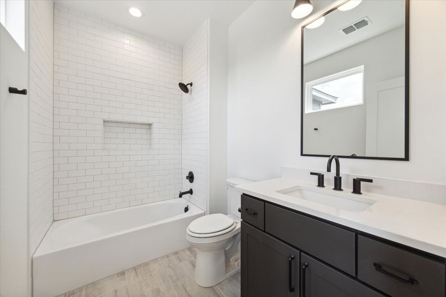 Furnished interior view inside a new home in , Bellaire (Image 35).