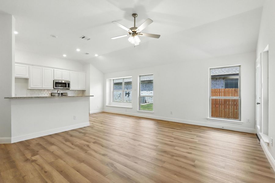 Representative unfurnished interior of a home built from the Hanover by Cheldan Homes in Sunset Ridge, Keene (Image 93). Representative unfurnished interior of a home built from the Hanover by Cheldan Homes in Sunset Ridge, Keene (Image 93).