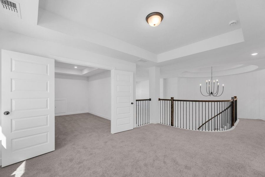 Spacious, unfurnished interior of a new home in Nolina, Georgetown (Image 22).