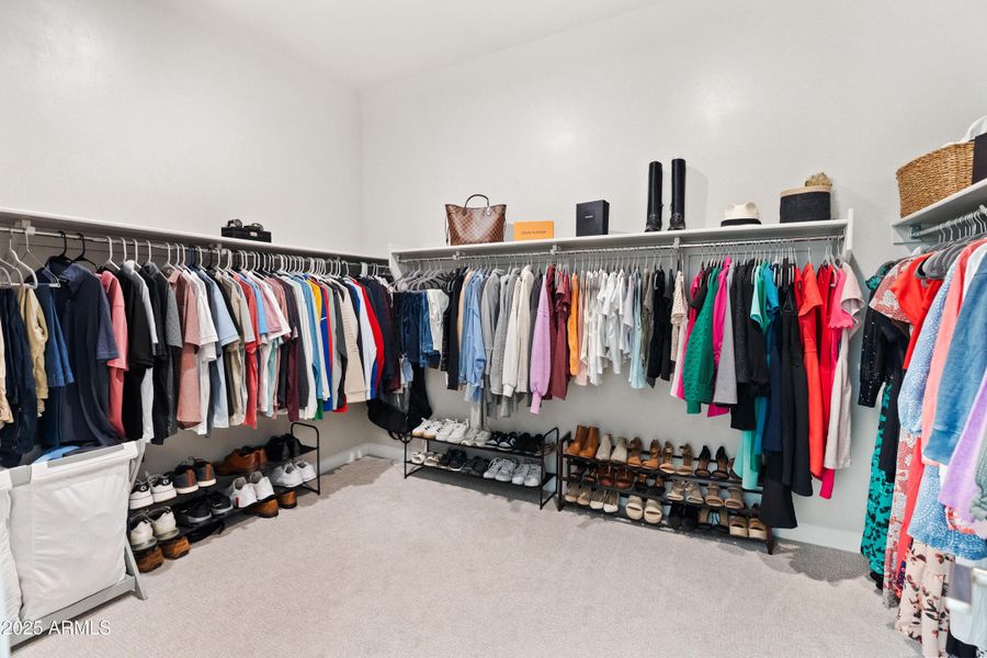 Walkin Closet Walkin Closet