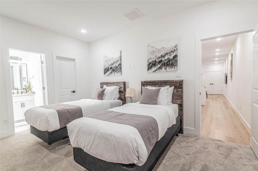 Bedroom #3 Bedroom #3