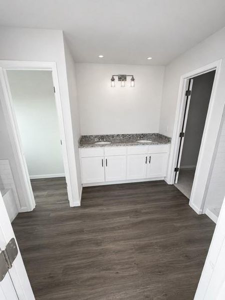 Spacious, unfurnished interior of a new home in , Dallas (Image 20). Spacious, unfurnished interior of a new home in , Dallas (Image 20).