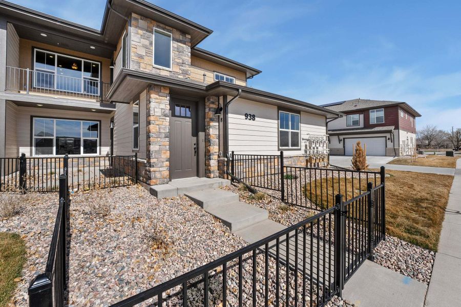 Northfield Monarch Exterior