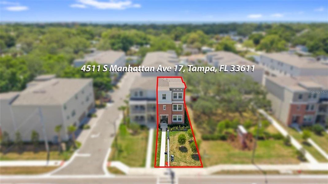 Image 50 of a home in Townes at Manhattan Crossing.