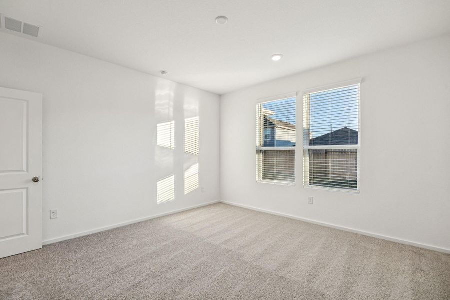 Spacious, unfurnished interior of a new home in Decker Farms, Magnolia (Image 17).