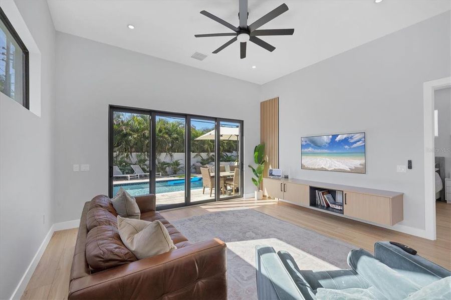 Image 24 of a home in .