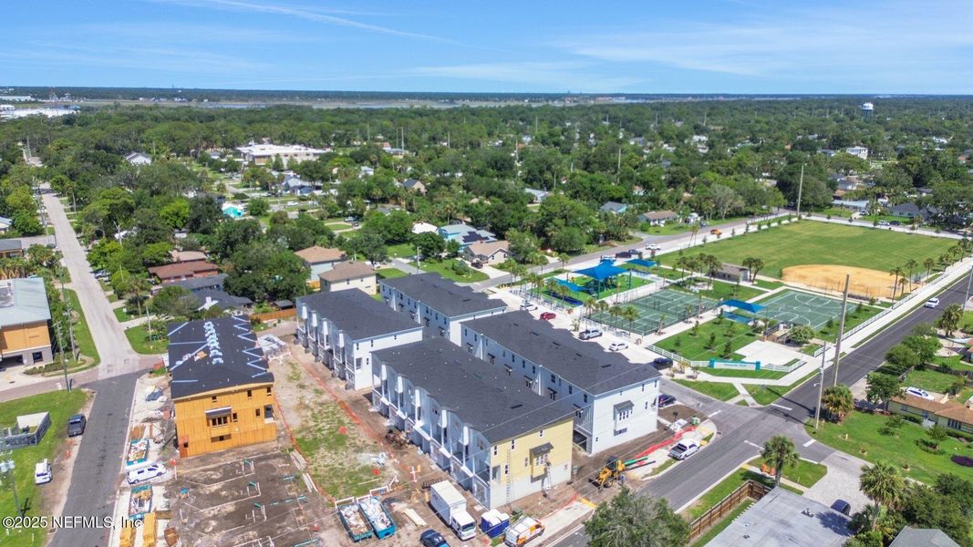 Image 28 of a home in North Beach Townhomes.