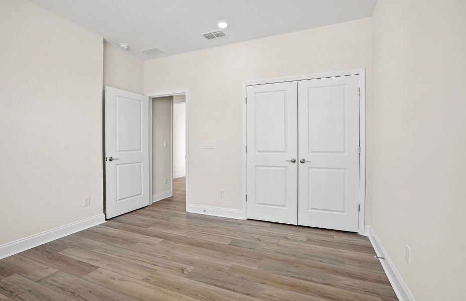 Spacious, unfurnished interior of a new home in Carolina Riverside, Belmont (Image 18).