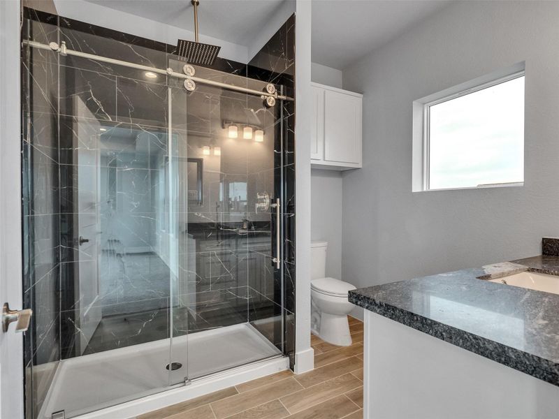 Furnished interior view inside a new home in , Galveston (Image 15).