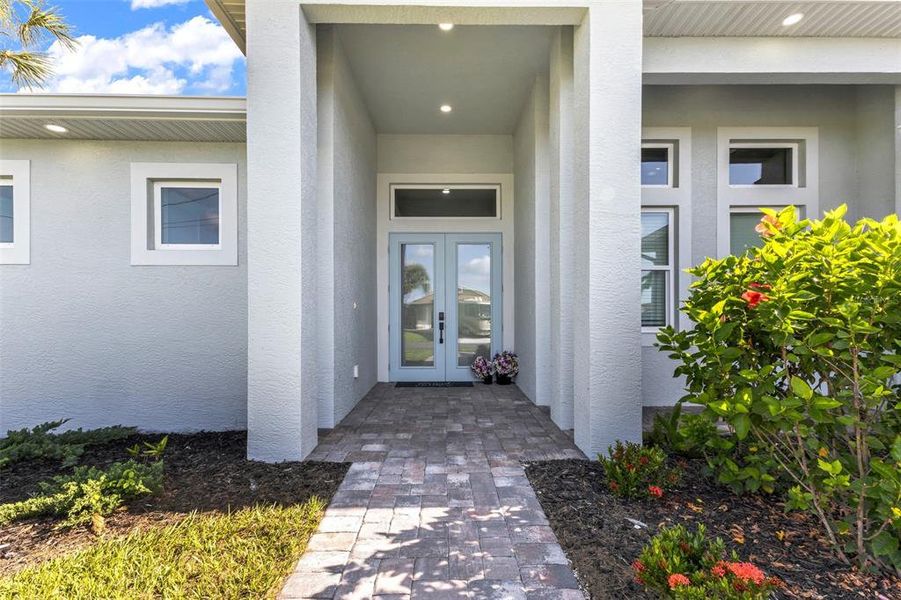 Exterior details and patio area of a home in , Rotonda West (Image 30).