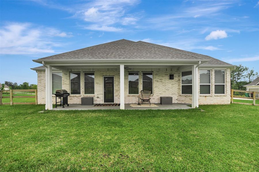 Exterior details and patio area of a home in Lone Star Landing, Montgomery (Image 3).