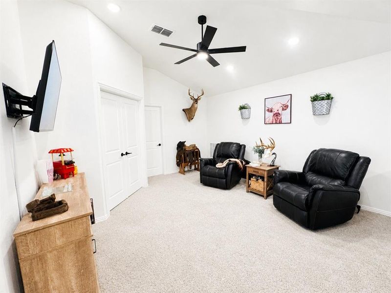 Furnished interior view inside a new home in Silo Mills, Joshua (Image 19).