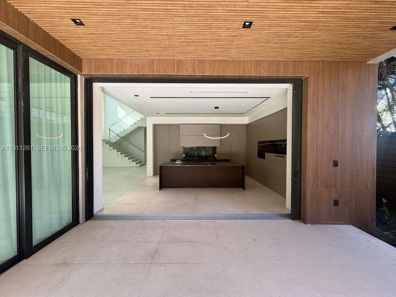 Exterior details and patio area of a home in , Miami (Image 28).