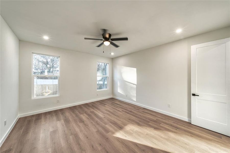 Spacious, unfurnished interior of a new home in , Dallas (Image 24).