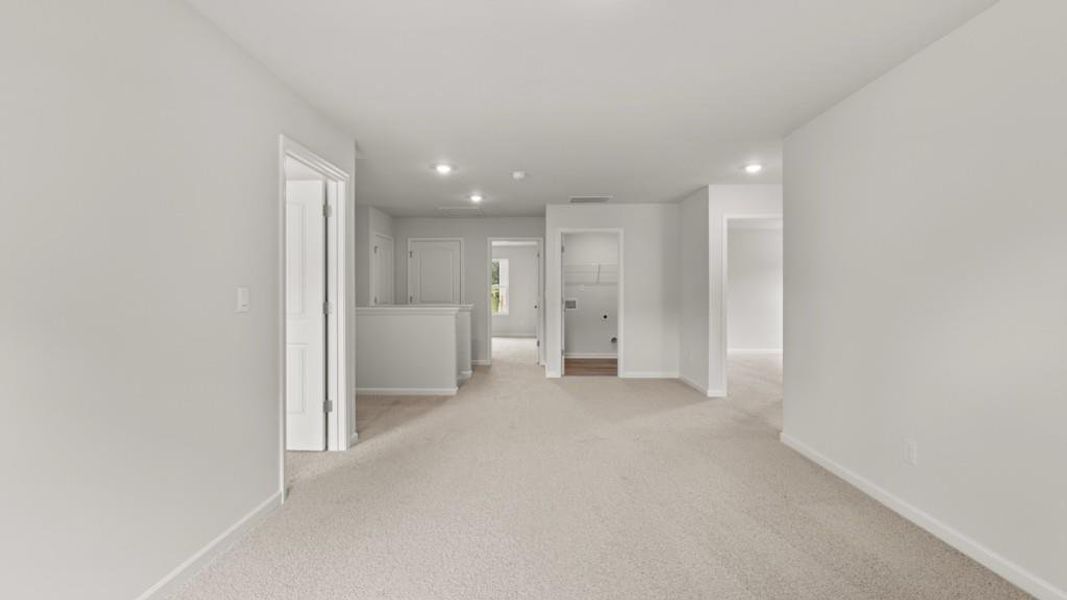 Spacious, unfurnished interior of a new home in Northwoods at Mirror Lake, Villa Rica (Image 20).