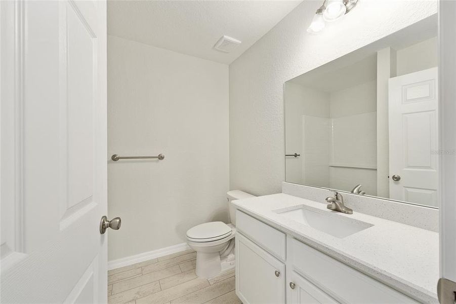 Furnished interior view inside a new home in , Ocala (Image 9).