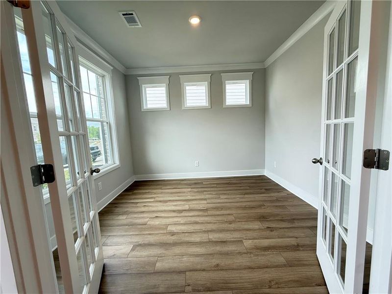 Spacious, unfurnished interior of a new home in Ponderosa Farms Manor, Gainesville (Image 12). Spacious, unfurnished interior of a new home in Ponderosa Farms Manor, Gainesville (Image 12).