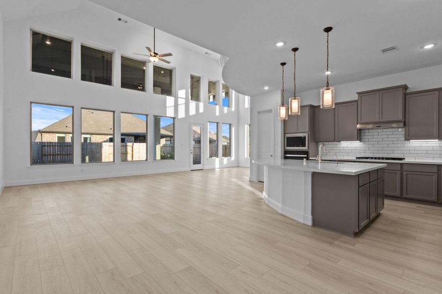 Image 30 of a home in Coastal Point.