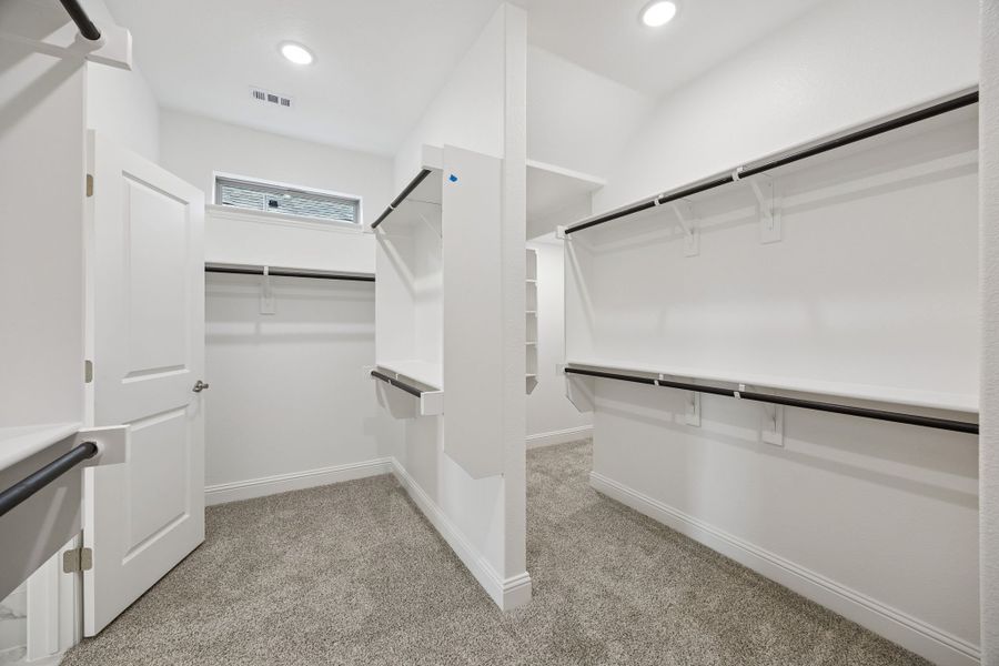 Furnished interior view inside a new home in Las Lomas, Forney (Image 8).